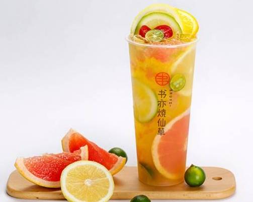 Four Season Fruit Tea (Large) （四季水果茶）